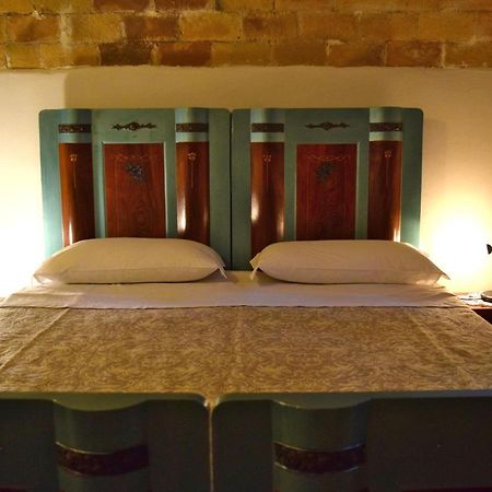 苏尔莫纳Il Ciavattone Bed And Bike住宿加早餐旅馆 外观 照片
