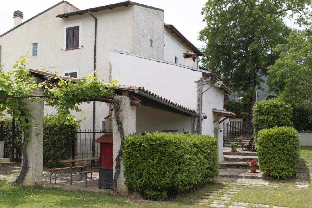 苏尔莫纳Il Ciavattone Bed And Bike住宿加早餐旅馆 外观 照片