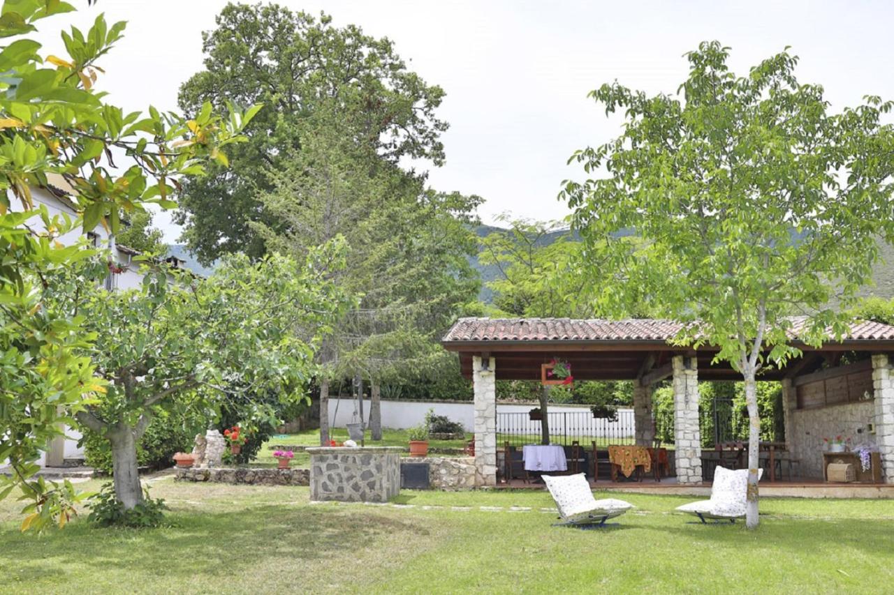 苏尔莫纳Il Ciavattone Bed And Bike住宿加早餐旅馆 外观 照片